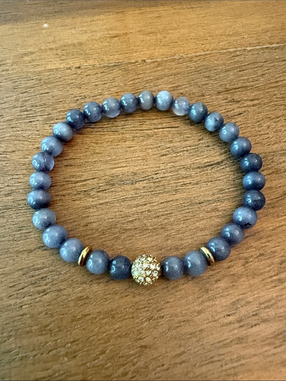 Elegant Grey Beaded Stretch Bracelet with Gold Crystal Accent NWOT